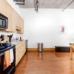 Cozysuites Stunning 1Br Adler Loft With Parking