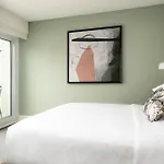 Holiday Inn Express St. Louis Central West End By Ihg