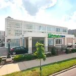 Holiday Inn Express St. Louis Central West End By Ihg