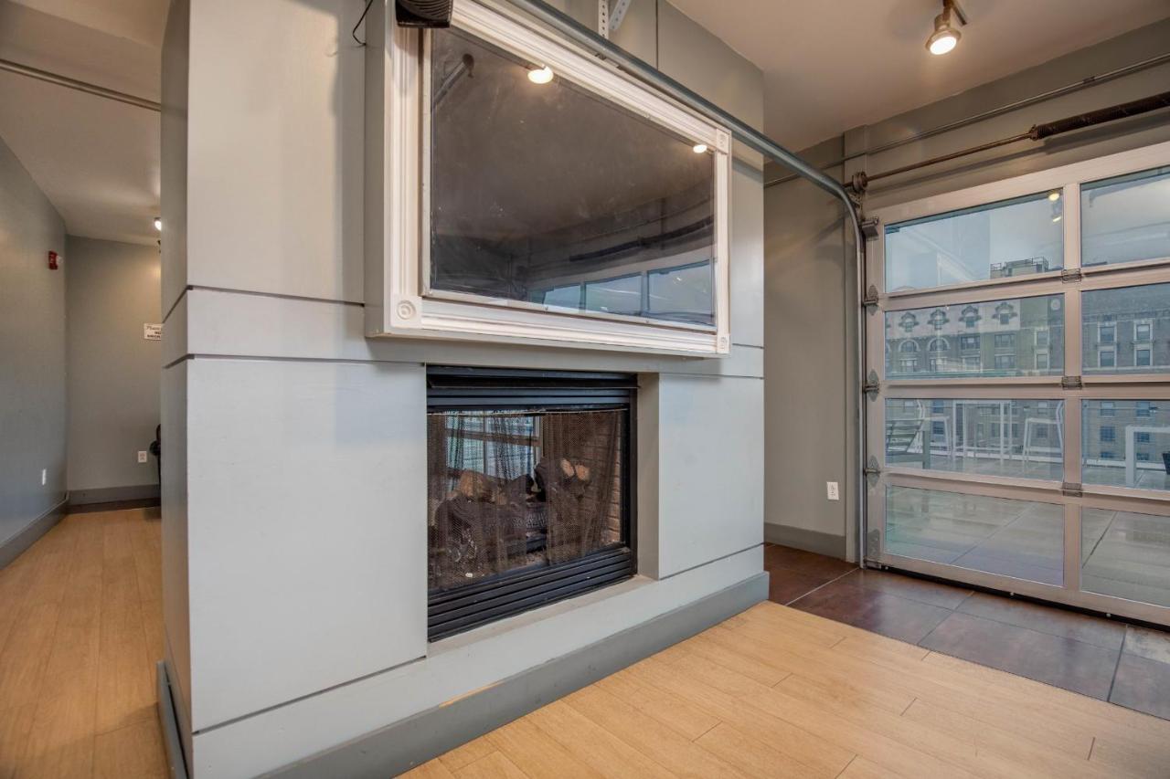 Frontdesk Open 2 Bedroom Apt Near Busch Stadium Apartment