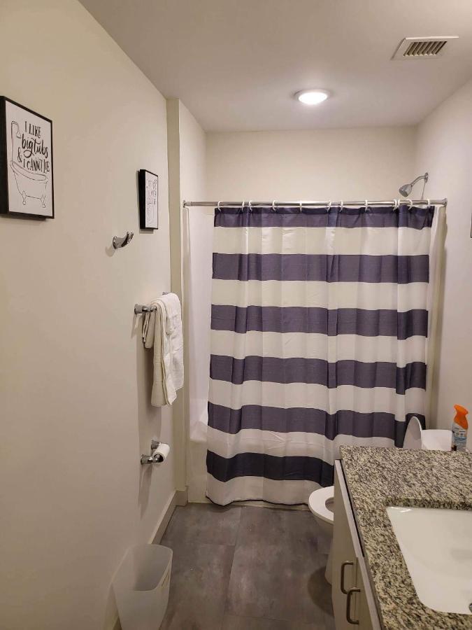Apartment Prime Location Alert!! *