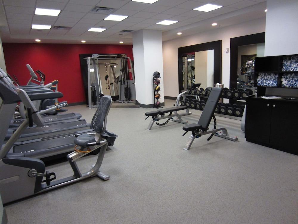 Embassy - Downtown 4*