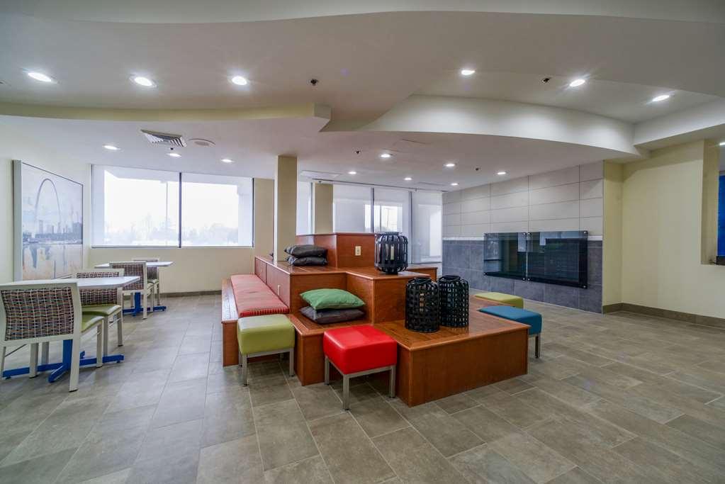 Hotel St Louis Airport Woodson Terrace
