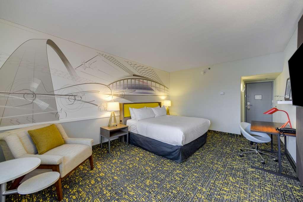 St Louis Airport Hotel Woodson Terrace