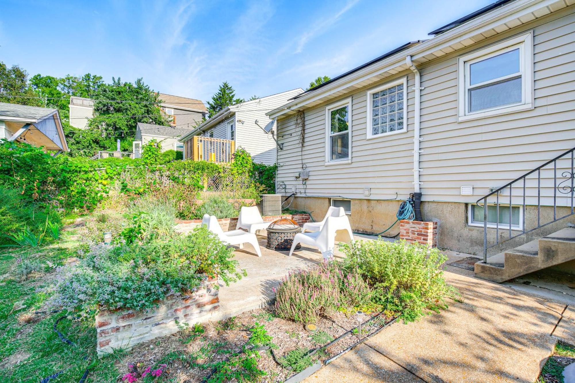 Holiday home St Louis Less Than 1 Mi To Forest Park! Saint Louis