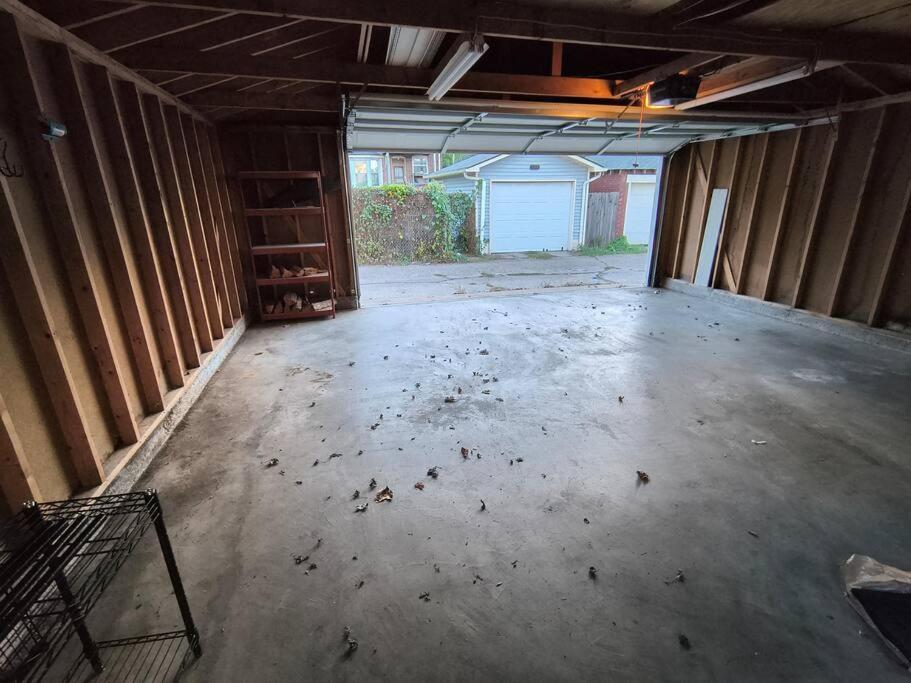 2 Story With Character * Saint Louis