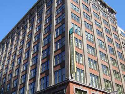 Hotel Embassy - Downtown 4*