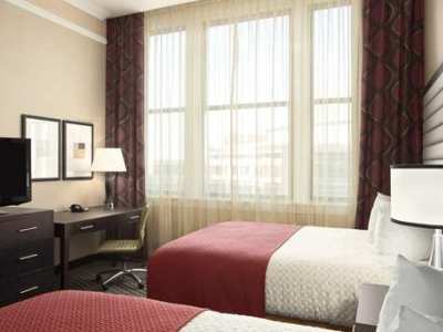 Hotel Embassy - Downtown Saint Louis