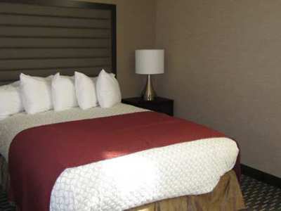 Embassy - Downtown Hotel 4*