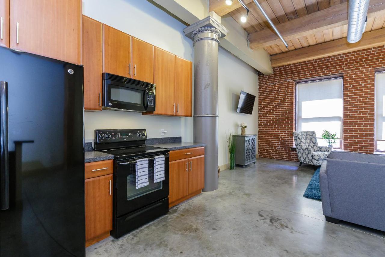 Posh Loft Walk To Cards And Convention Center Apartment Saint Louis