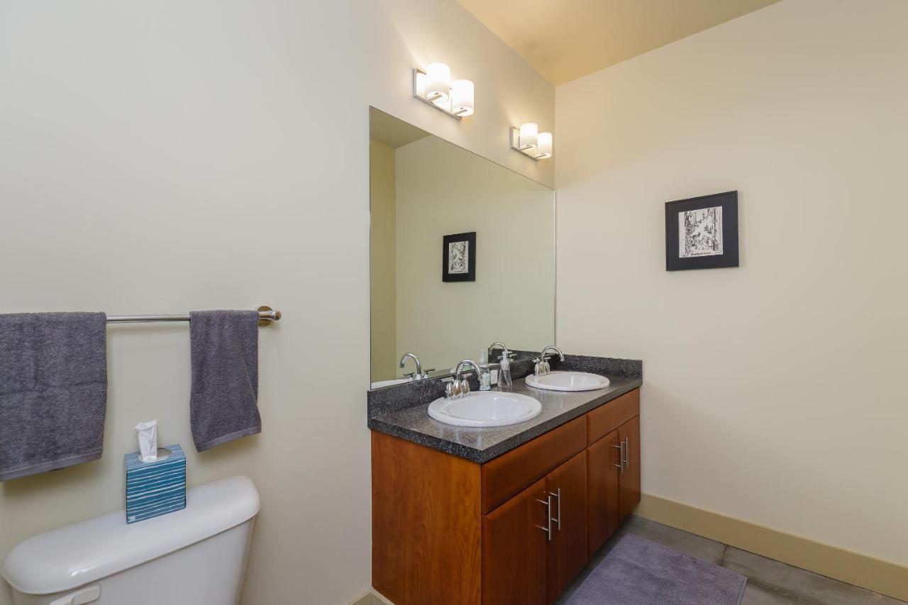 Posh Loft Walk To Cards And Convention Center * Saint Louis