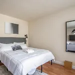 Cozy Dt Studio With Full Kitchen By Zencity