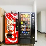 Oyo Hotel St. Louis Lambert Airport