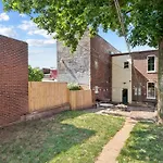 La Casa En Soulard ~ 5-Star Location ~ No Chores!