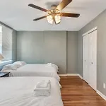 Ravishing 2-Story Unit In Stl 2E