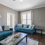 Roomy 2Br-1Ba Wfh Desk & Backyard