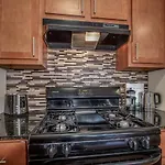 Cozy Dt Studio With Full Kitchen By Zencity