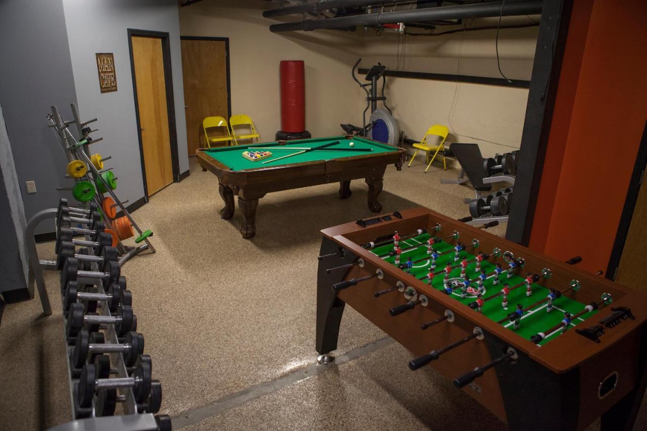 Hostel The Mancave Saint Louis