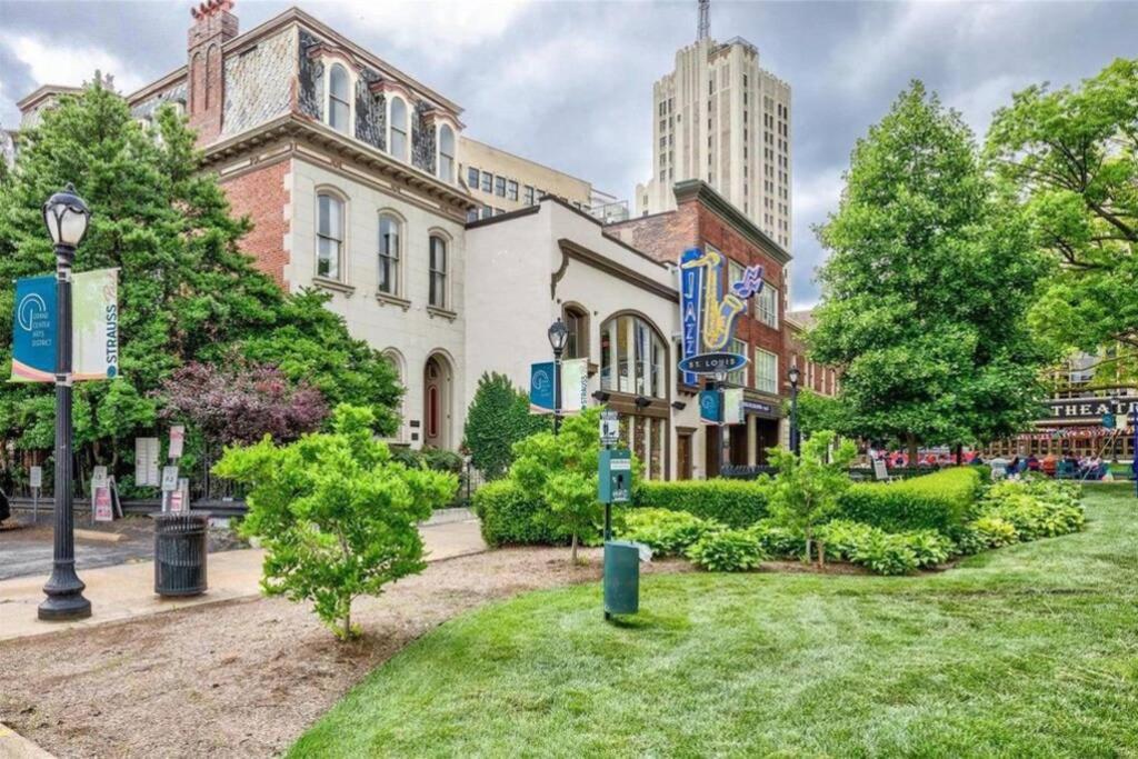 House * Saint Louis