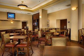 Hotel Pear Tree Near Union Station Saint Louis