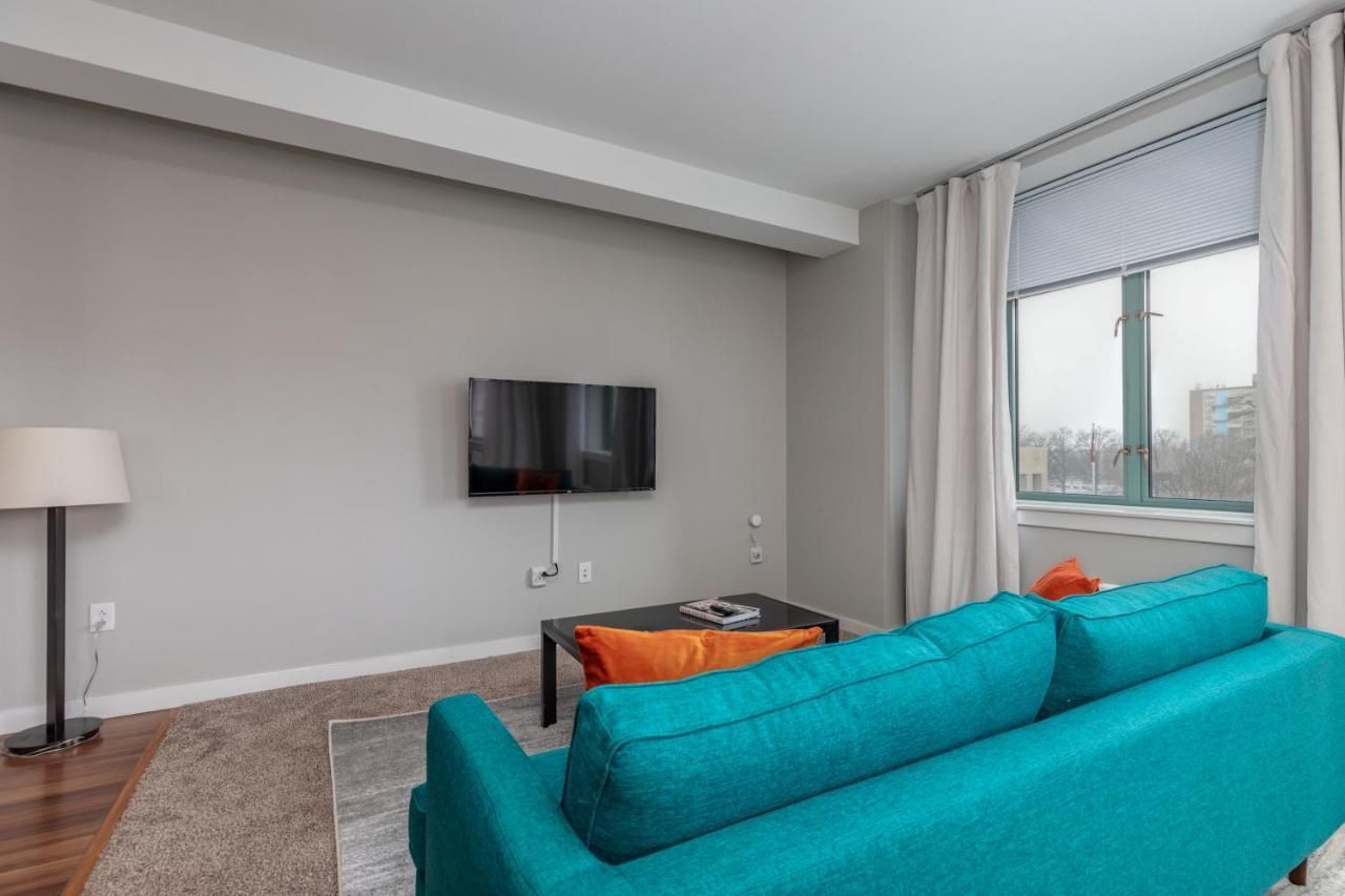 Aparthotel Park Pacific - Spacious Dt Apts With Free Parking By Zencity