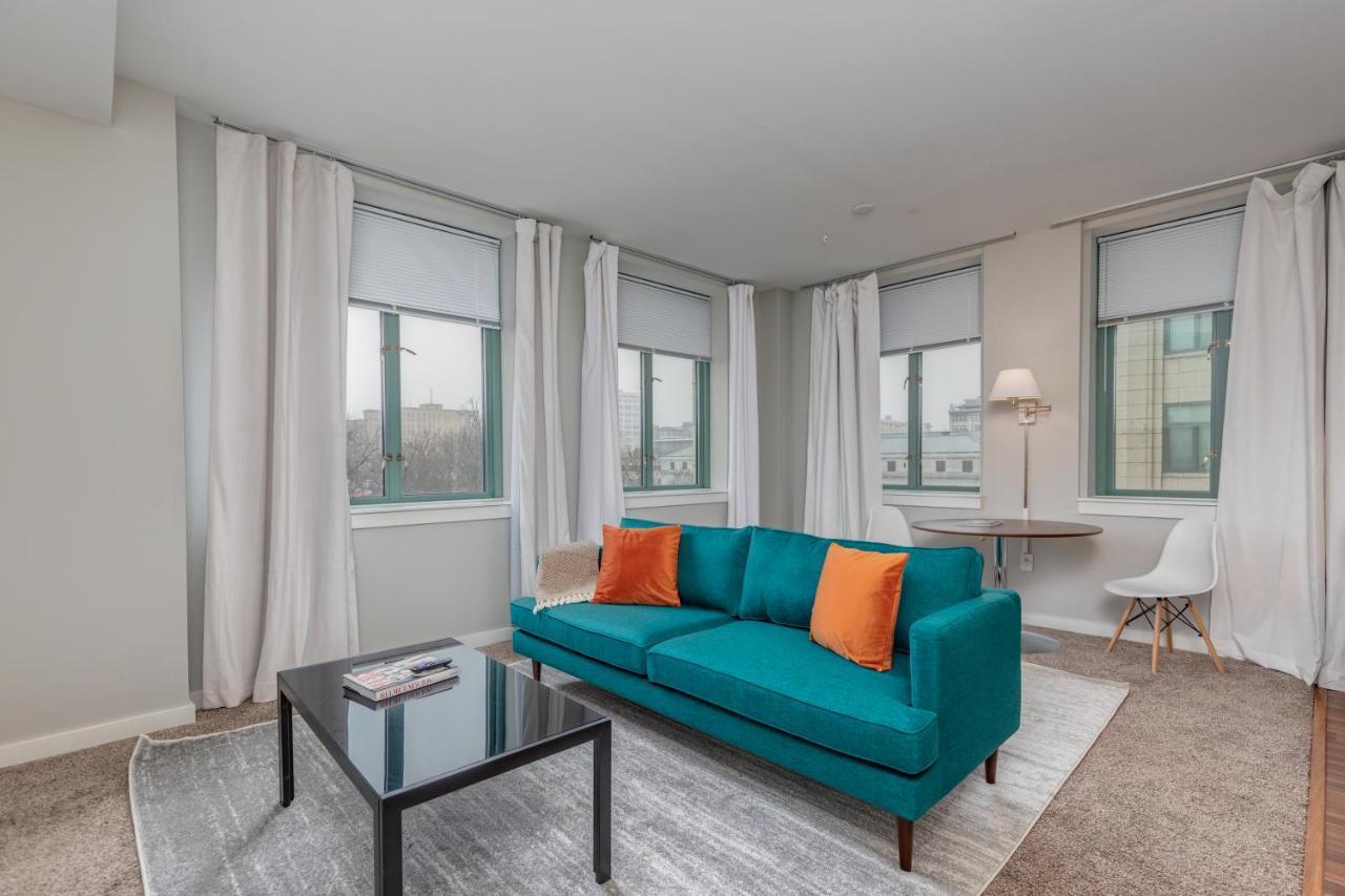 Park Pacific - Spacious Dt Apts With Free Parking By Zencity * Saint Louis