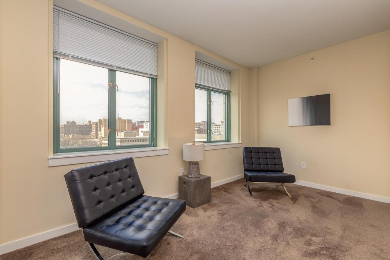 Aparthotel Park Pacific - Spacious Dt Apts With Free Parking By Zencity