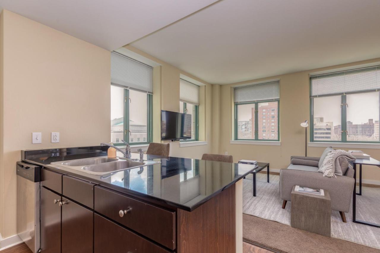 Aparthotel Park Pacific - Spacious Dt Apts With Free Parking By Zencity