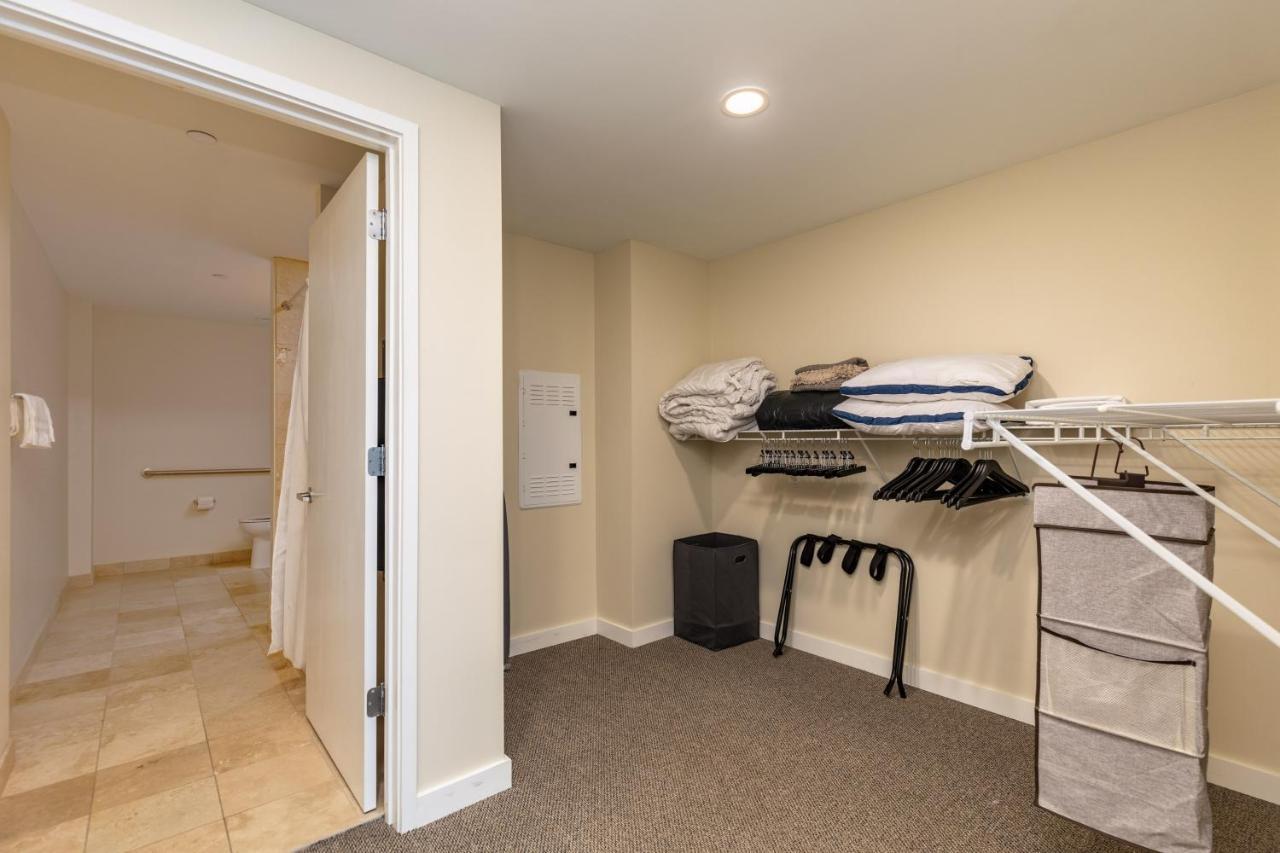 Aparthotel Park Pacific - Spacious Dt Apts With Free Parking By Zencity