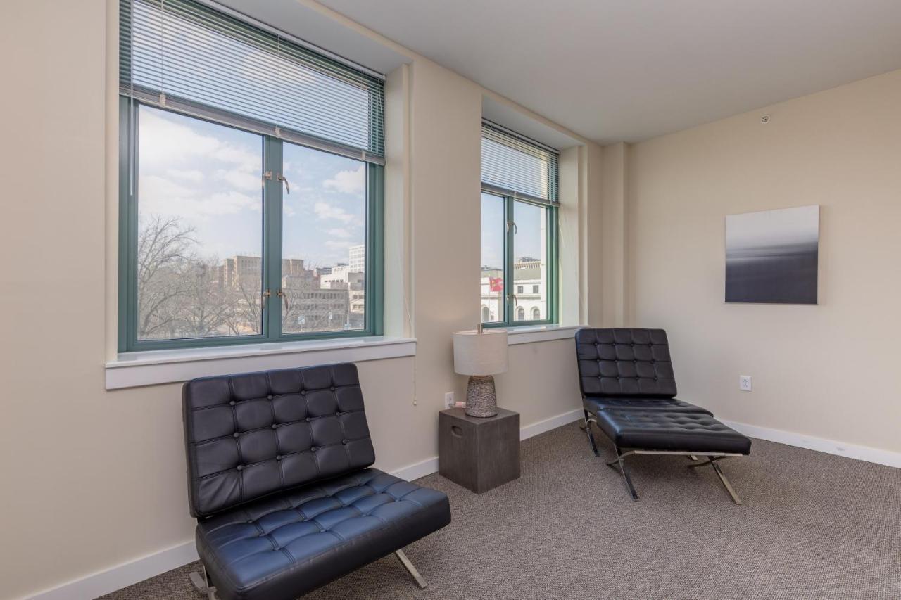 Aparthotel Park Pacific - Spacious Dt Apts With Free Parking By Zencity Saint Louis