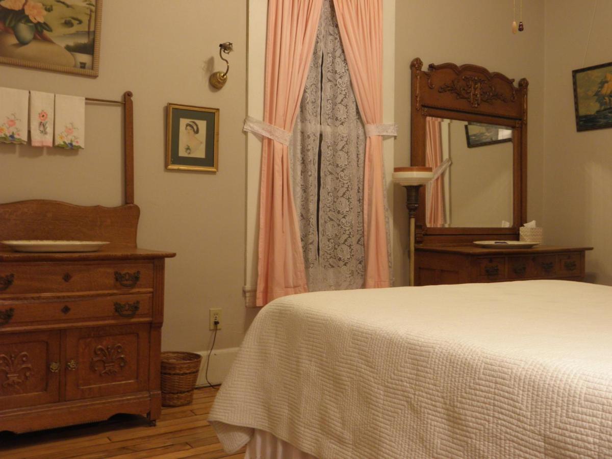 Lehmann House 3*