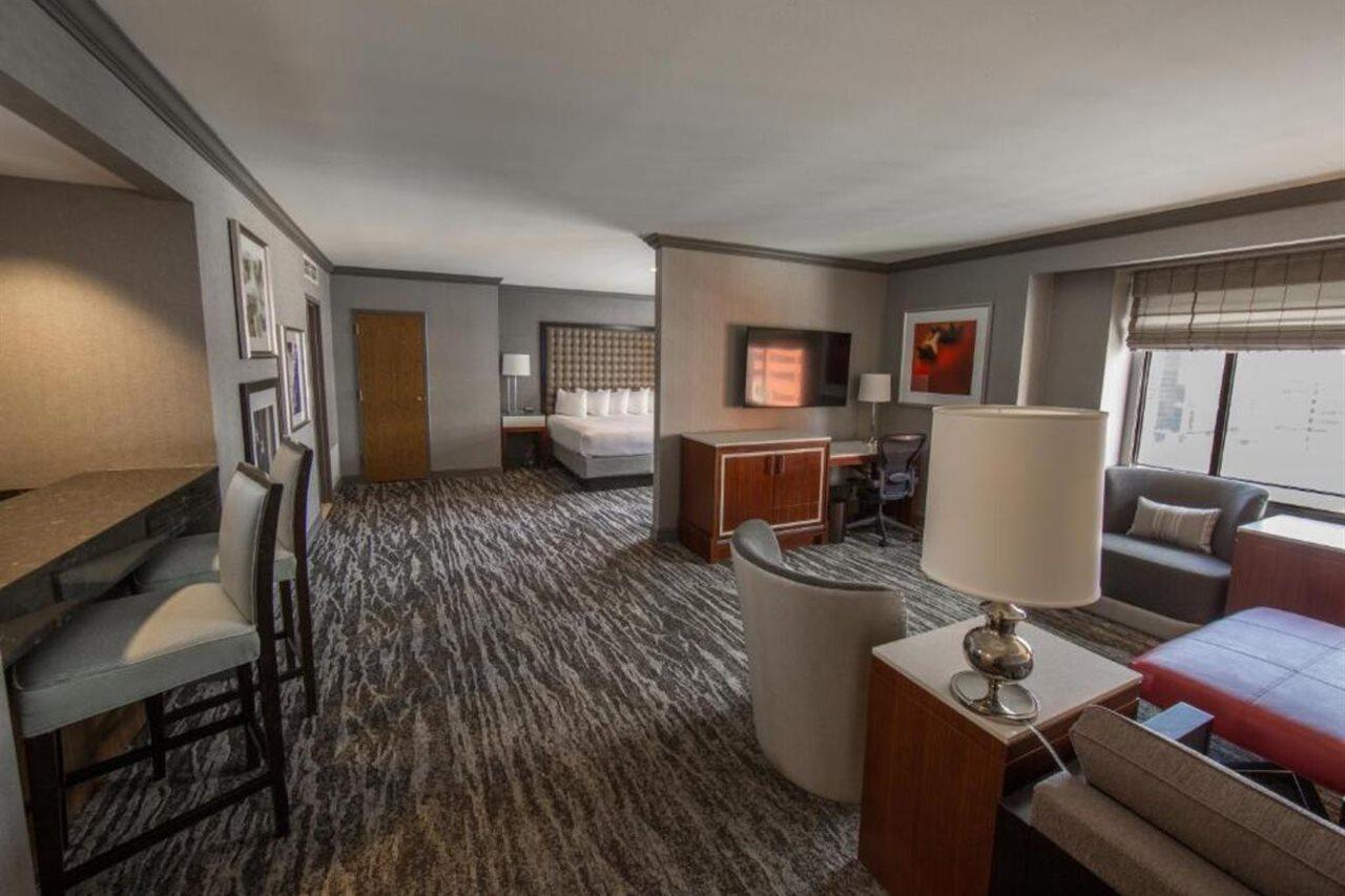 Hyatt Regency At The Arch Hotel 4*