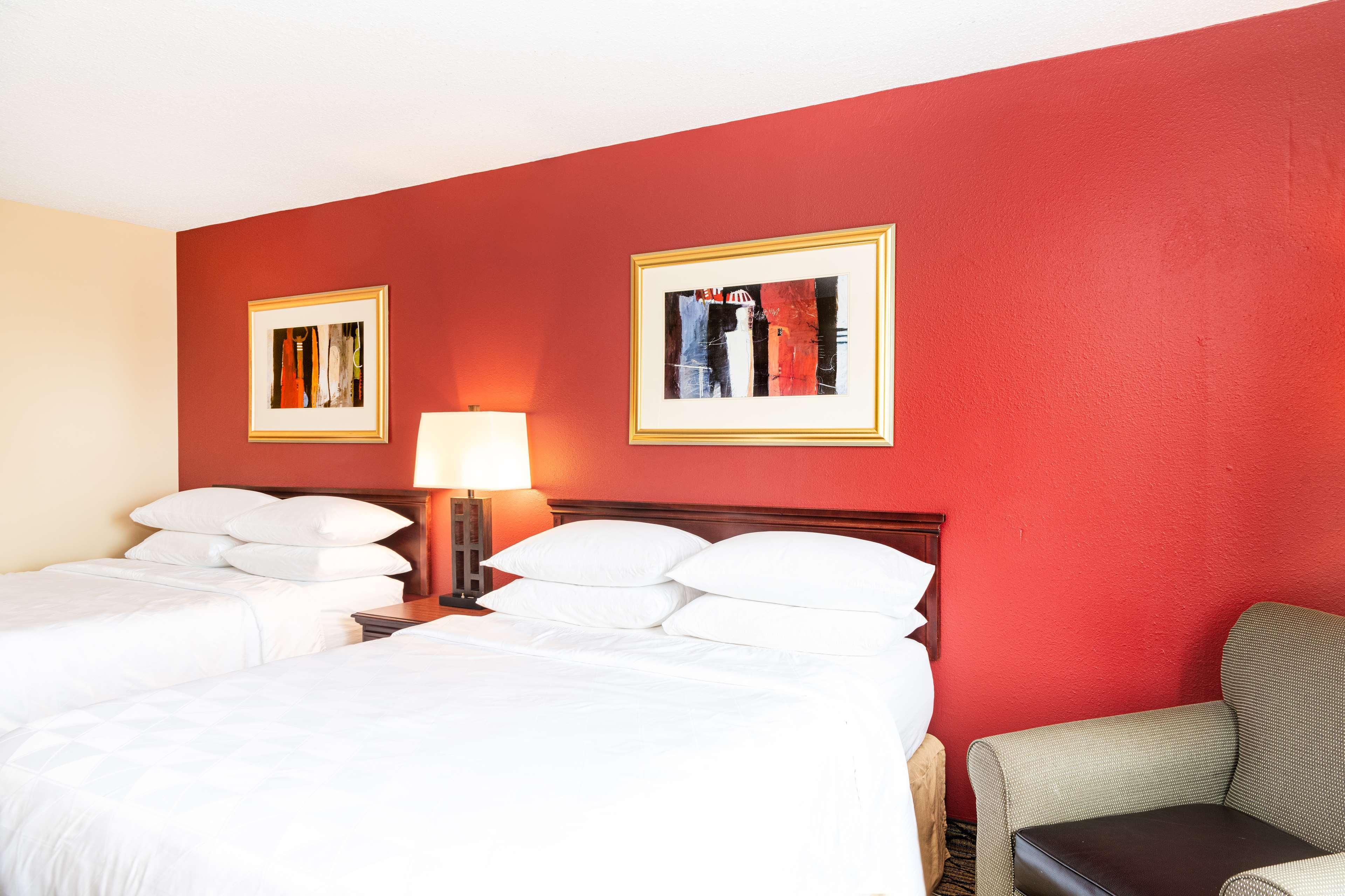 Aviator & Suites, Bw Signature Collection 3*
