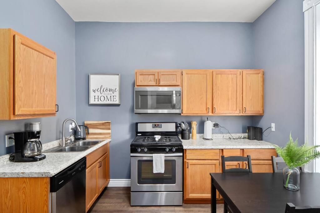 La Casa En Soulard ~ 5-star Location ~ No Chores! *