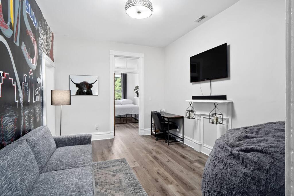 Apartment La Casa En Soulard ~ 5-star Location ~ No Chores! *