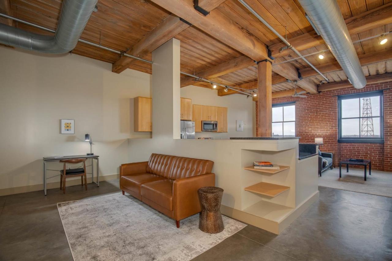 Apartment Frontdesk Bright 1 Bedroom Apt Near The Gateway Arch *