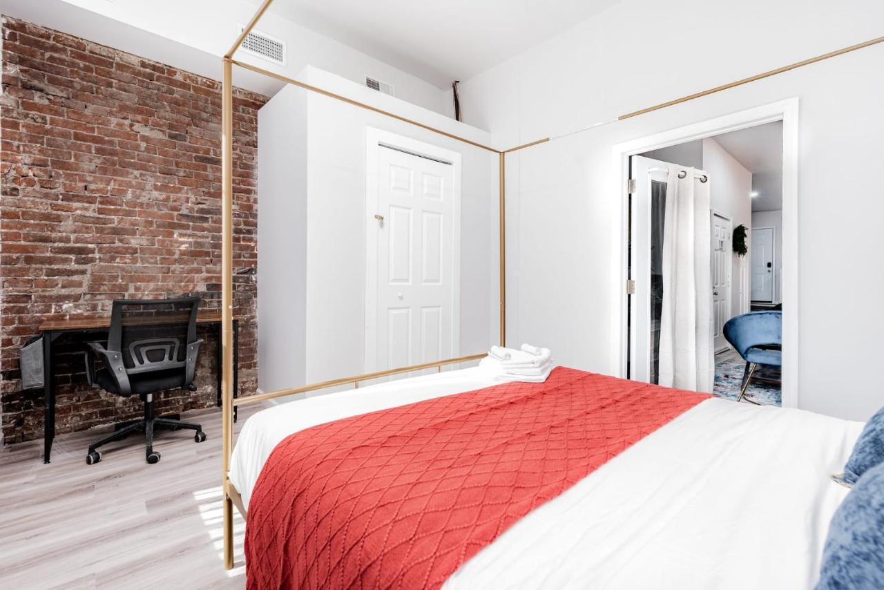 Apartment 2br Park Ave Townhome With Parking Cozysuites Saint Louis