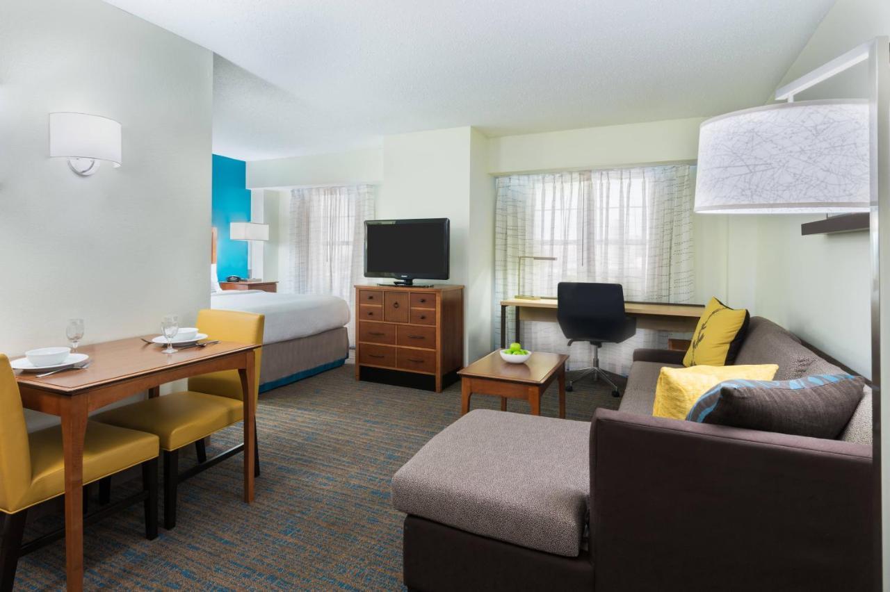 Hotel By Marriott Downtown