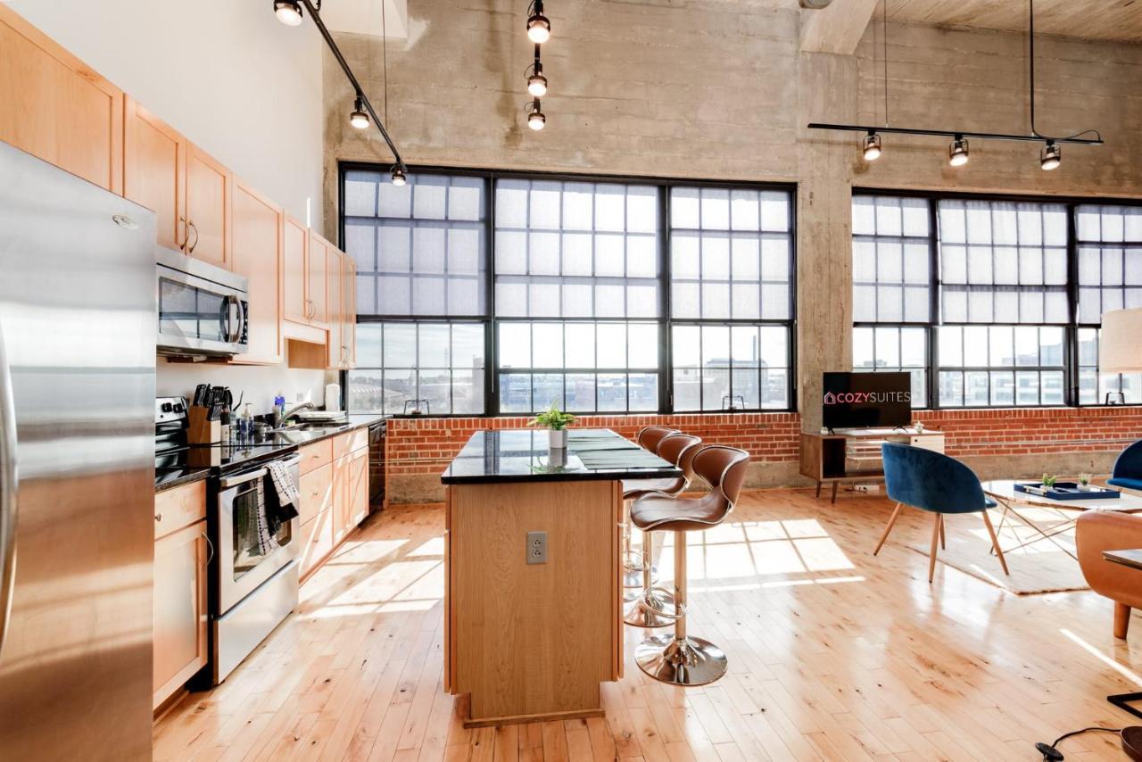 Apartment Cozysuites Gorgeous 2br Penthouse W Skyline View