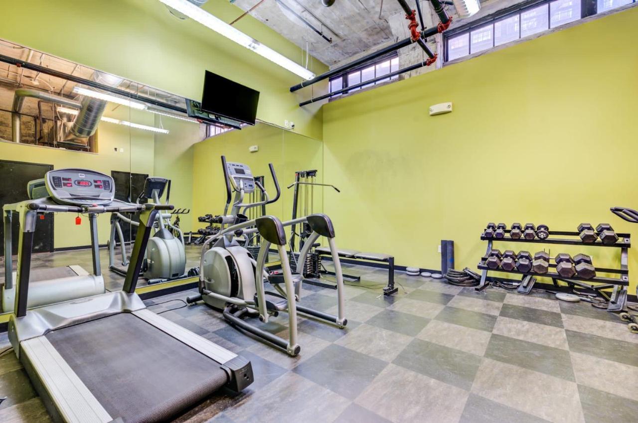 Cozysuites Gorgeous 2br Penthouse W Skyline View Apartment