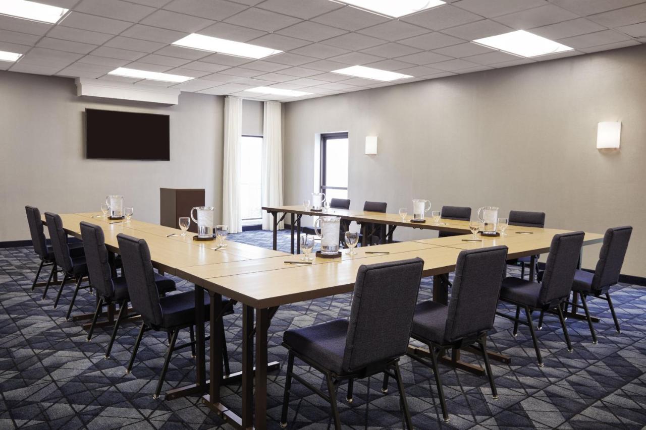 Hotel Courtyard By Marriott Downtown West 3*