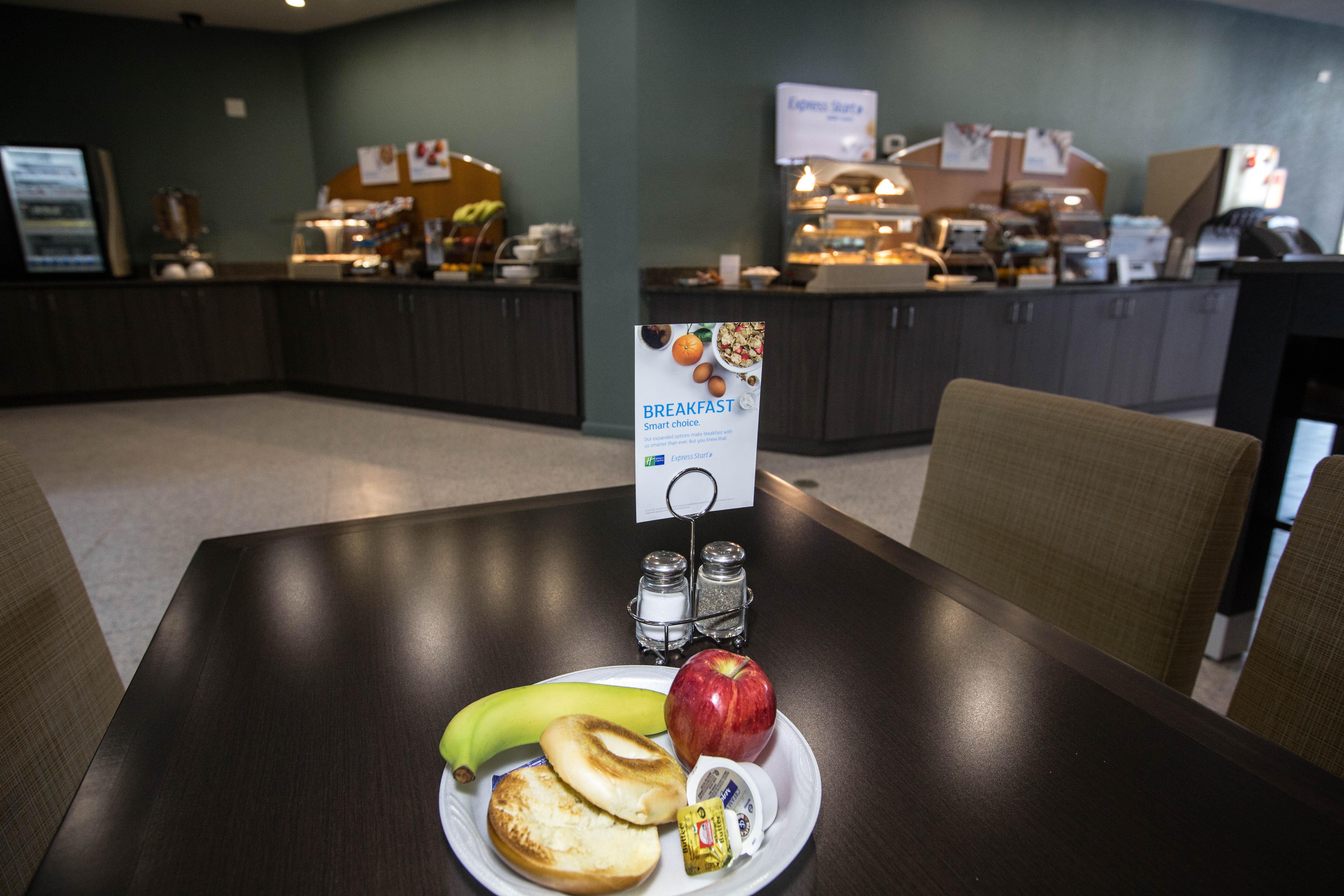 Express West End By Ihg Saint Louis
