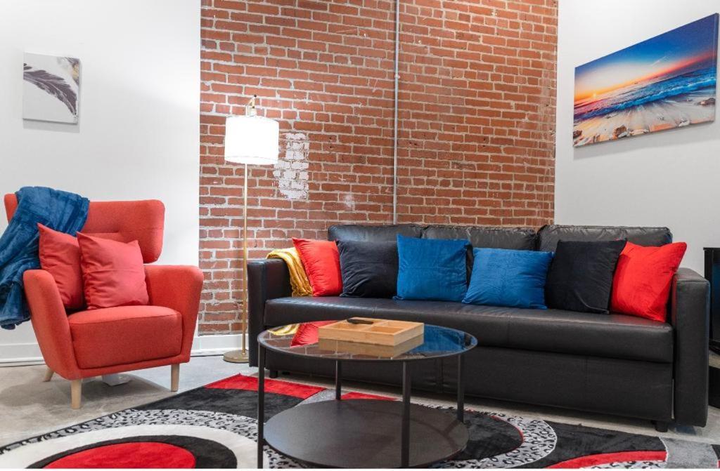 Downtown Near Busch Stadium/convention Center Apartment