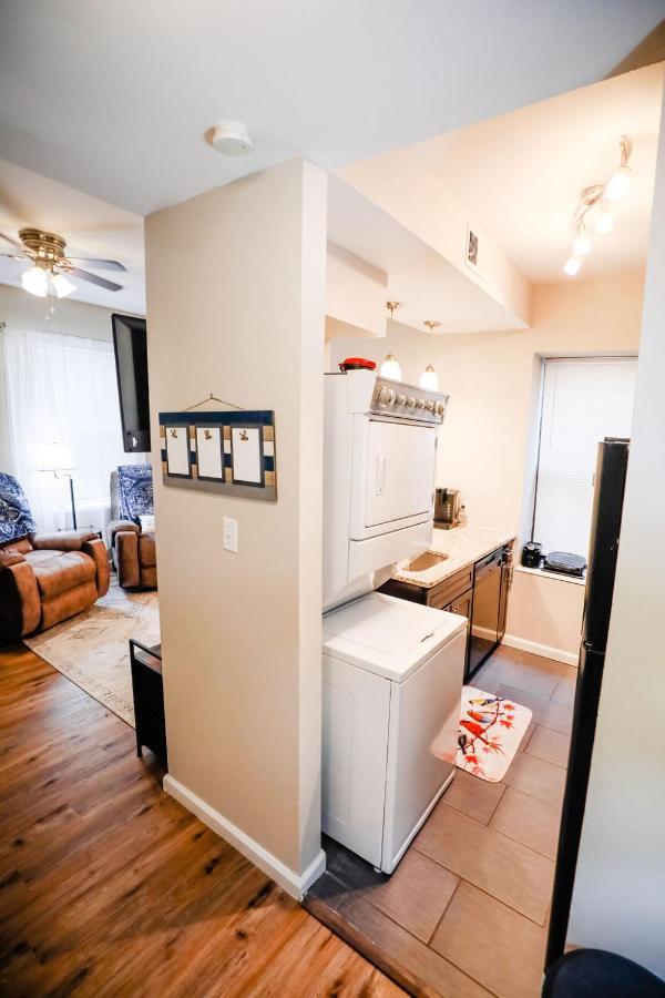 Cozy City Getaway In The Heart Of Louis! * Saint Louis