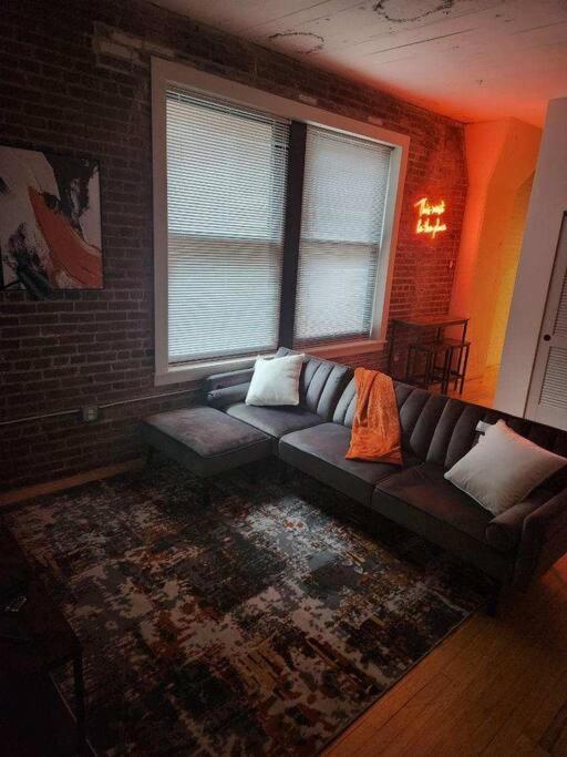 The Spot In Downtown St. Louis!! Apartment
