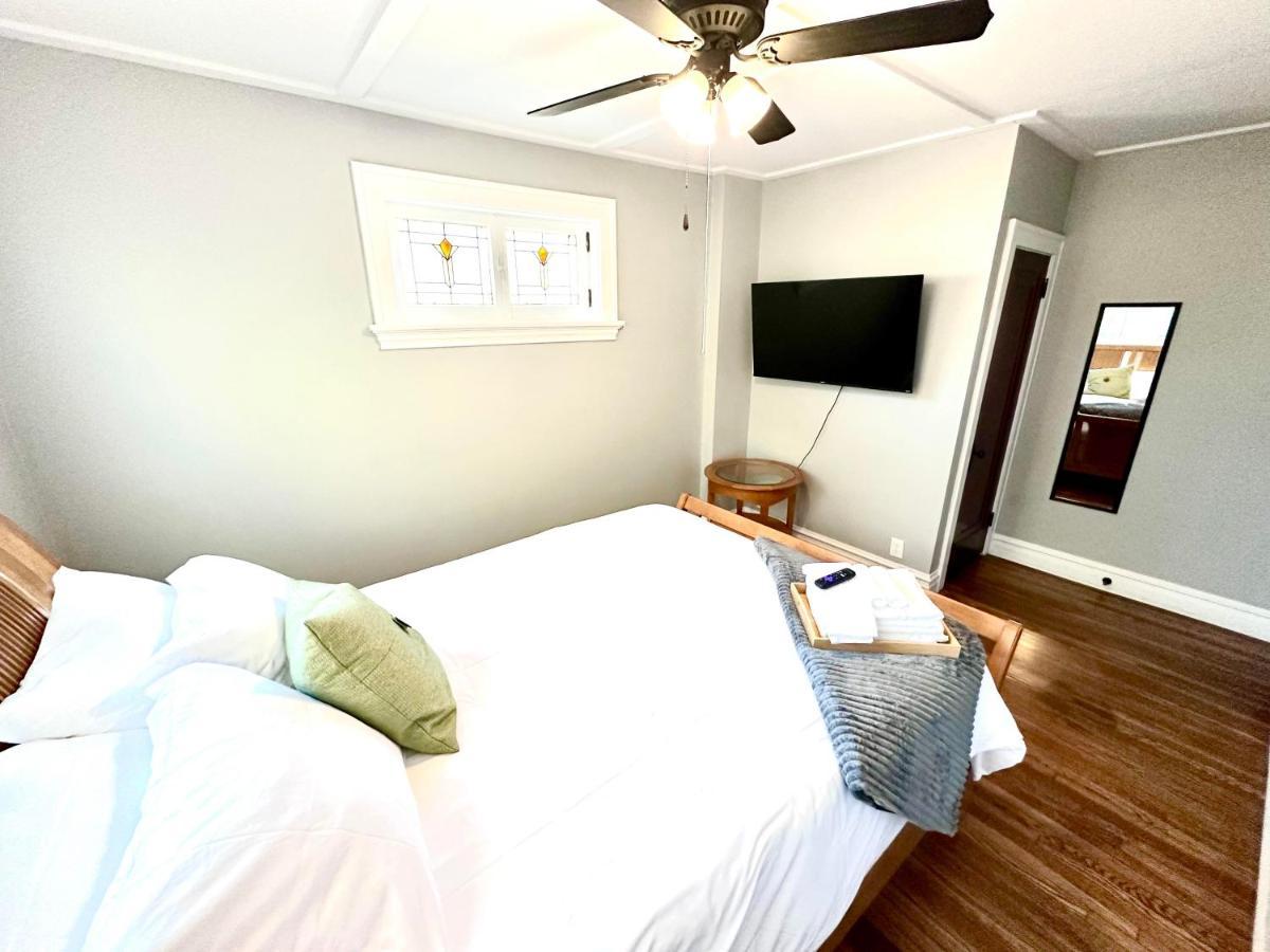 New 3 Bedroom Escape * Saint Louis