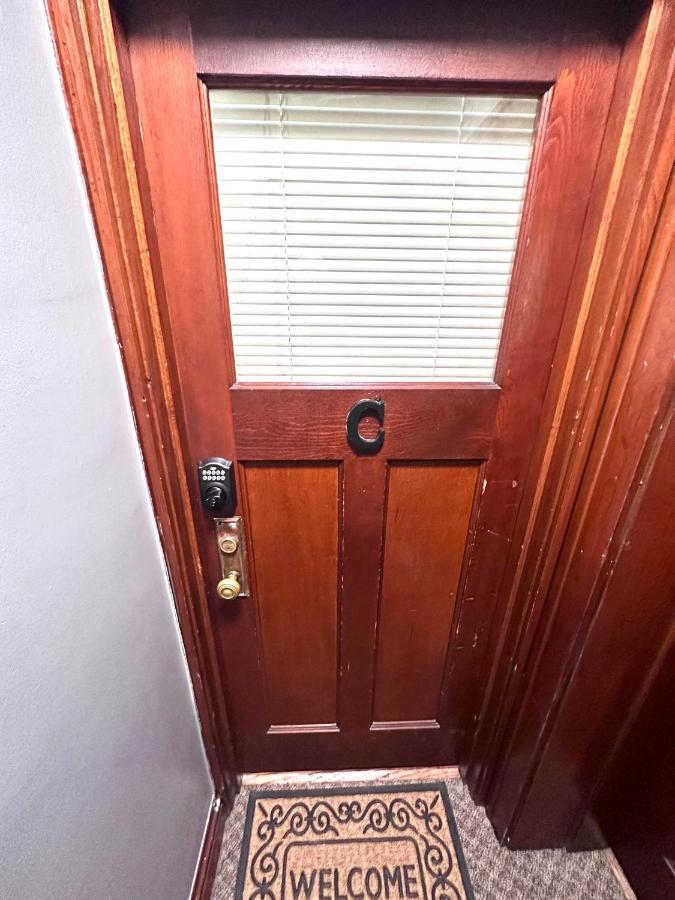 New 3 Bedroom Escape Apartment *