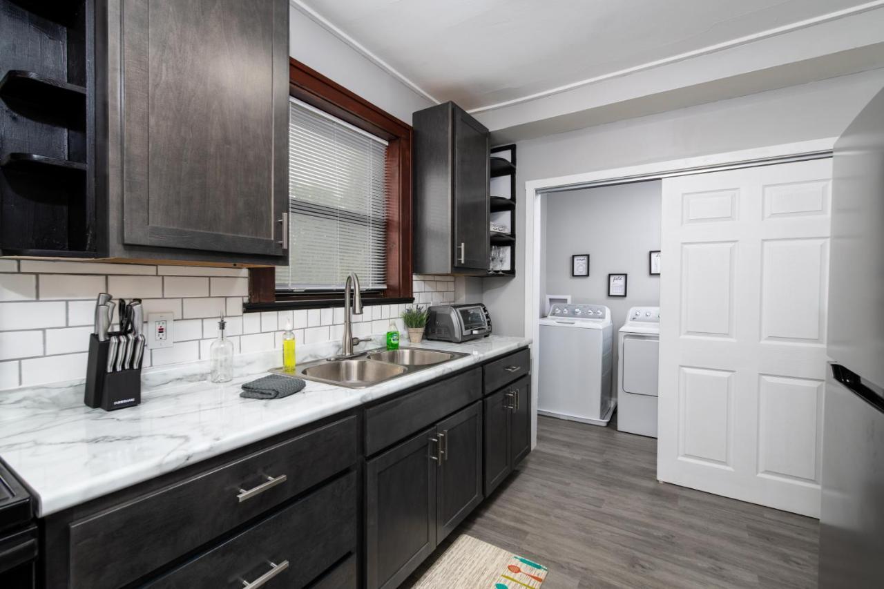 New 3 Bedroom Escape Apartment Saint Louis