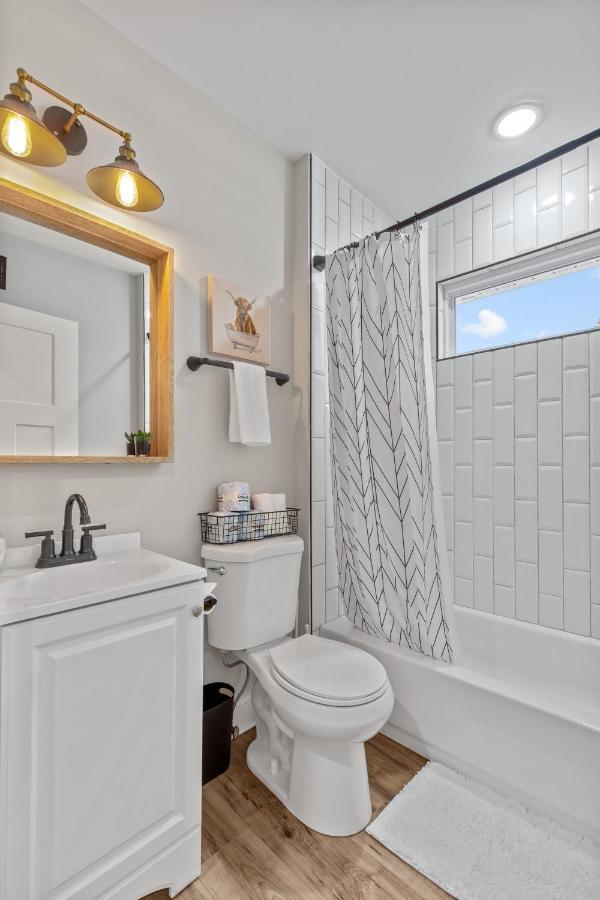 Blue Door | Jz Vacation Holiday home