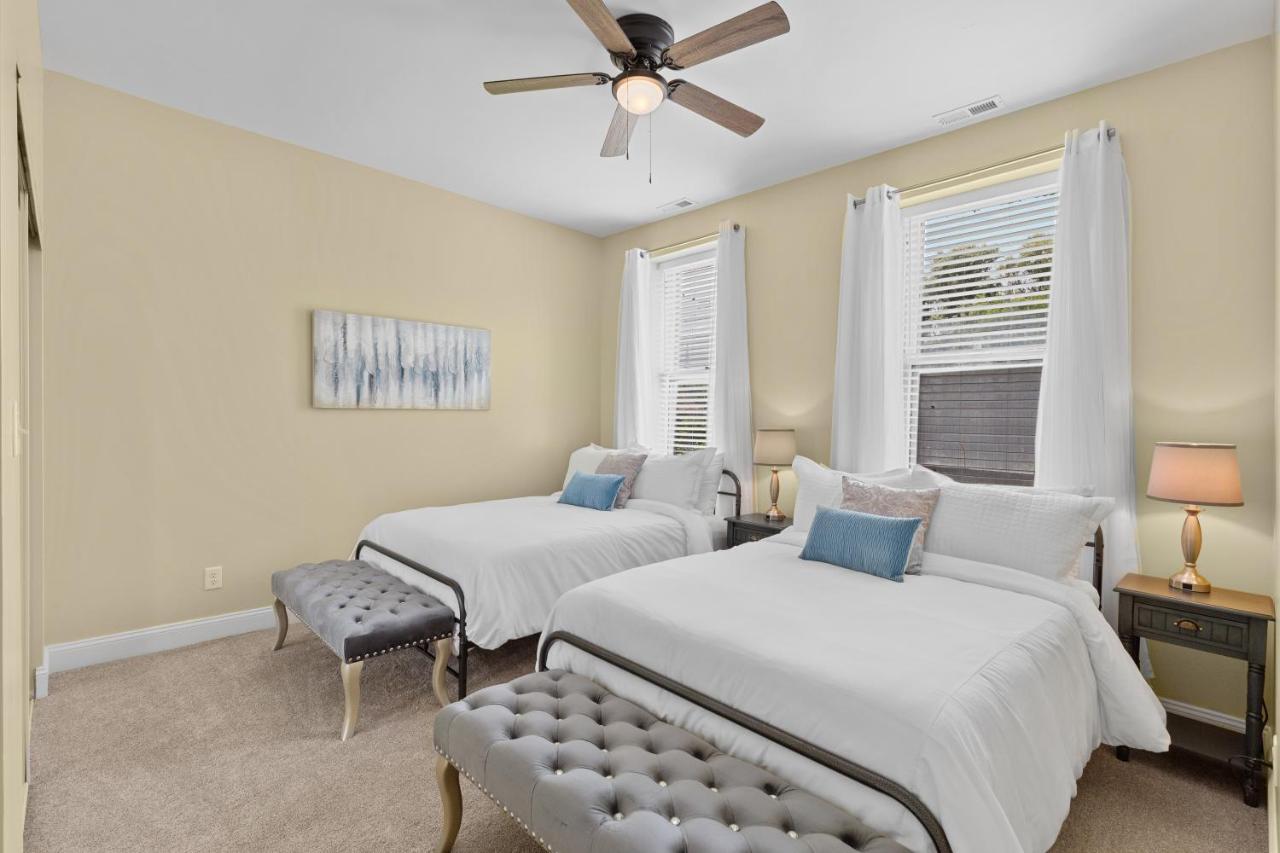 Red Brick Hideaway | Jz Vacation